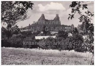 zřícenina hradu TROSKY