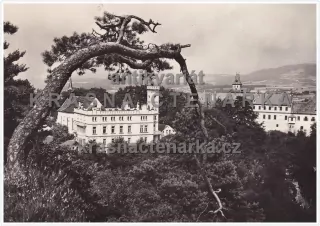 zámek HRUBÁ SKÁLA