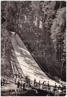 HARRACHOV (letní závody ve skoku na lyžích)