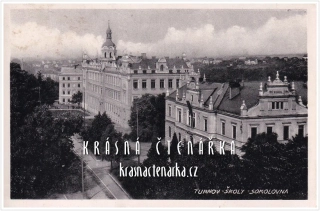 TURNOV, Sokolovna a škola
